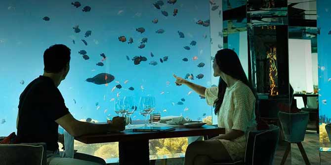 Underwater Dining at Anantara Kihavah Maldives