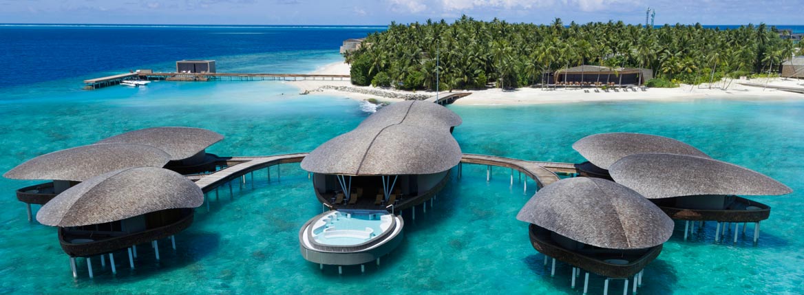 The St regis maldives vomulli resort