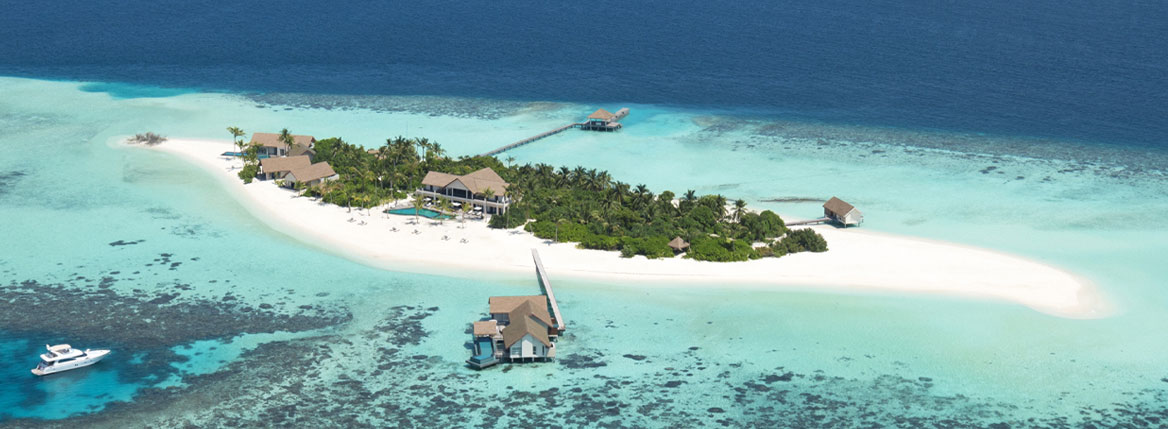 Four-Seasons-Private-Island-Voavah